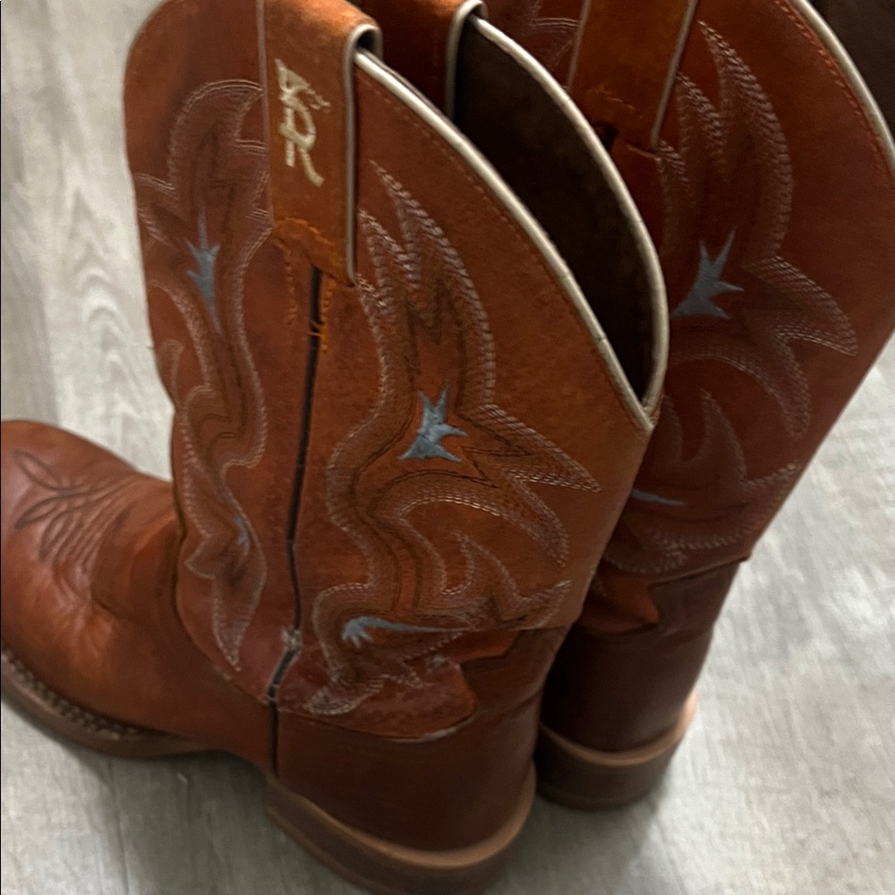 Tony Lama Tan Leather Cowboy Boots - Picture 3 of 6